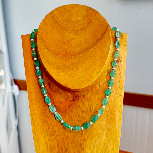 18KY Columbian Emerald and Freshwater Pearls Necklace