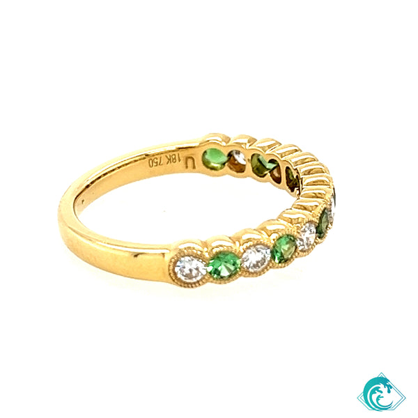 18KY Tsavorite & Diamond Dainty Band