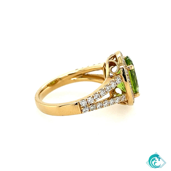 14KY Peridot Oval Ring