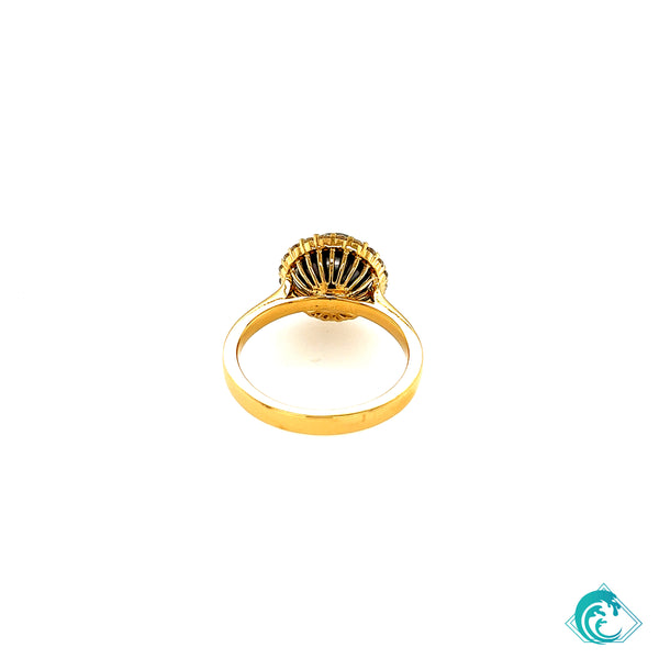 18KY Tahitian Pearl Halo Ring