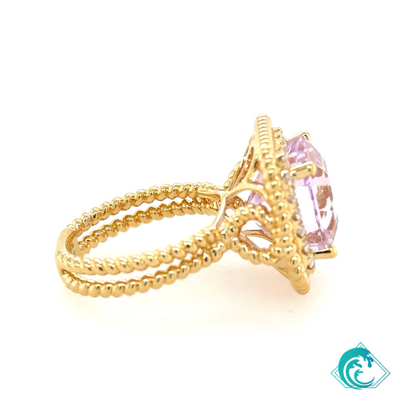 18KY Fancy Kunzite Diamond Ring