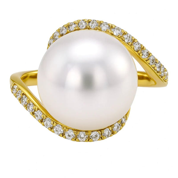 18KY South Sea Pearl & Diamond Ring