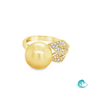 18KY Golden Pearl Diamond Leaf Ring