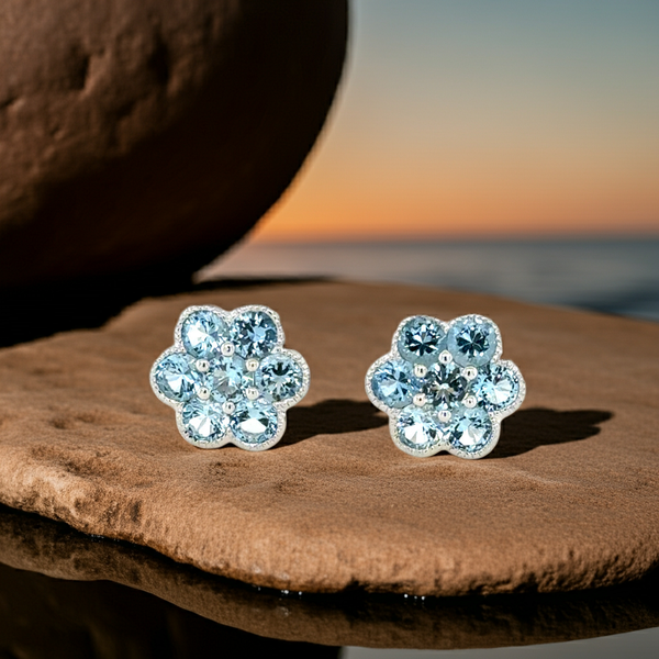 14KW Aquamarine Flower Stud Earrings