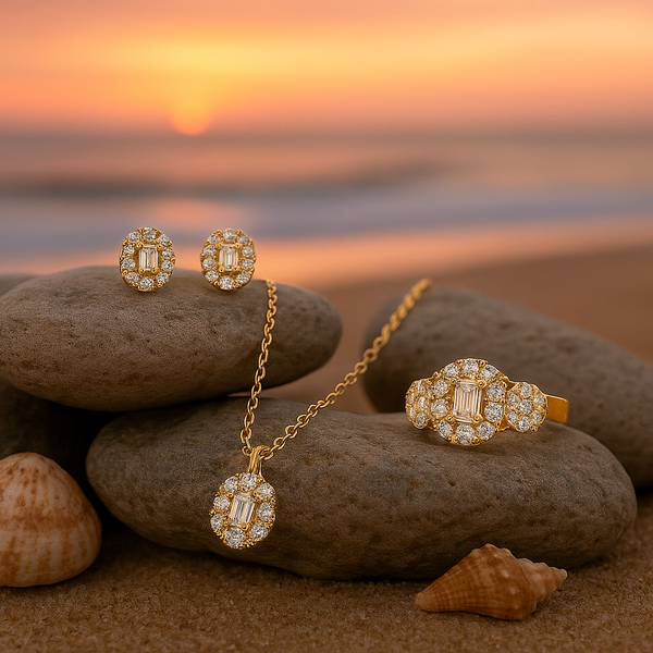 18KY Hulali Diamond Stud Earrings