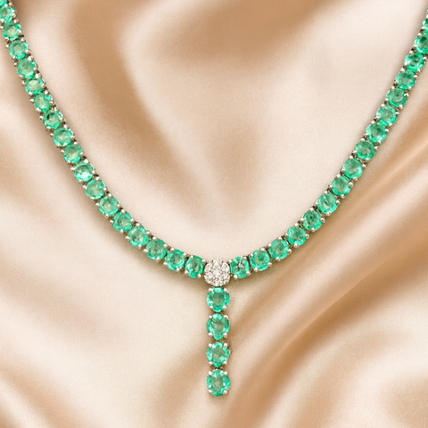 18KW Queen Camilla Emerald Diamond Necklace