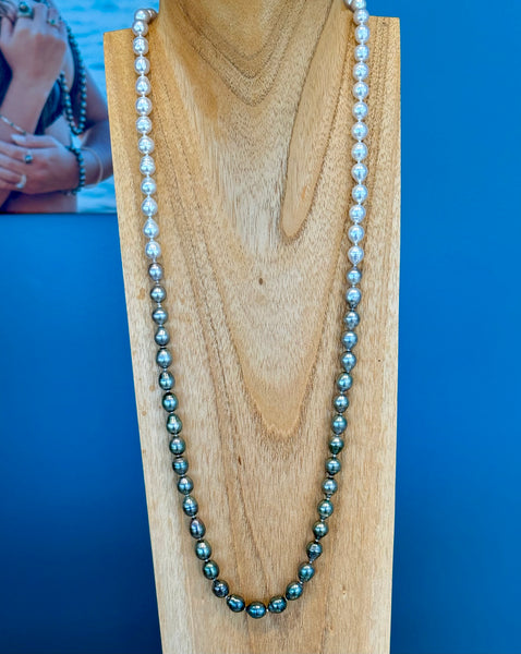 Black & White South Sea Opera Strand 35”