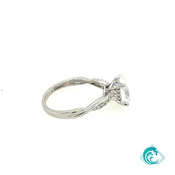 14KW Lab Grown Oval Diamond Twist Engagement Set