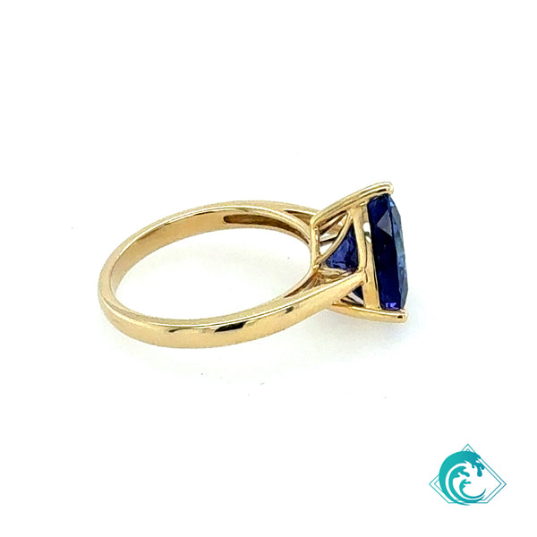 14KY Tanzanite Trillion Ring