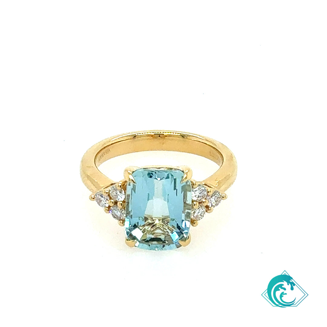 18KY Aquamarine Annabelle Ring