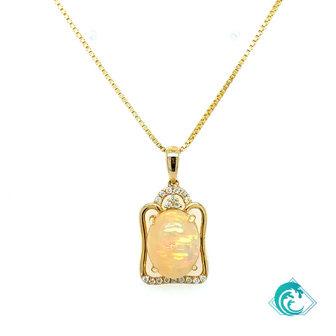 14KY Ethiopian Opal Maile Pendant