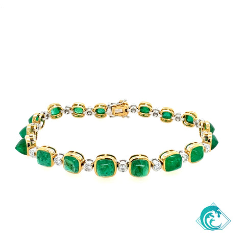 18K Sugarloaf Cut Emerald Diamond Bracelet