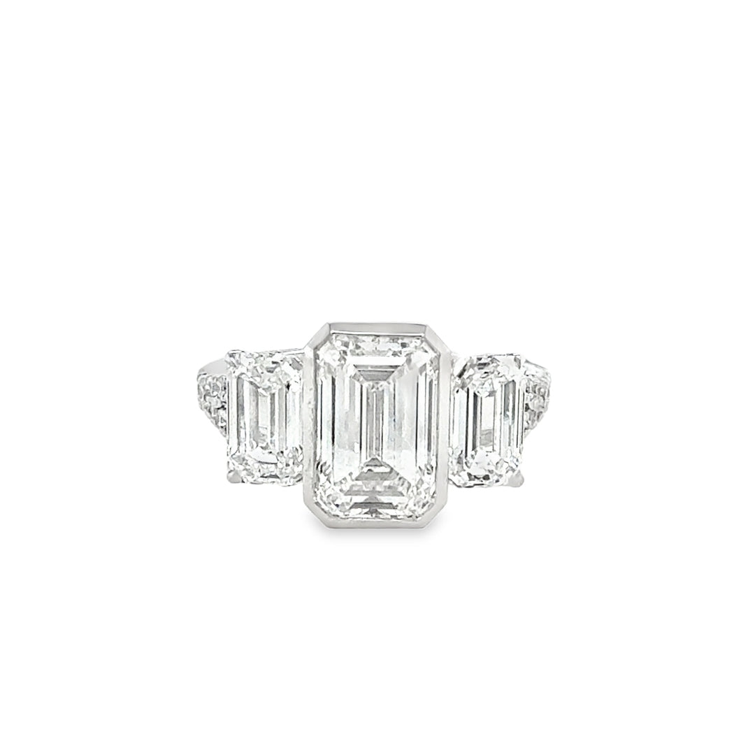 14KW Sustainable Bezel Emerald Cut Diamond Ring