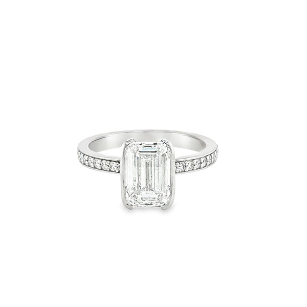 14KW Sustainably Created Evelyn Diamond Ring