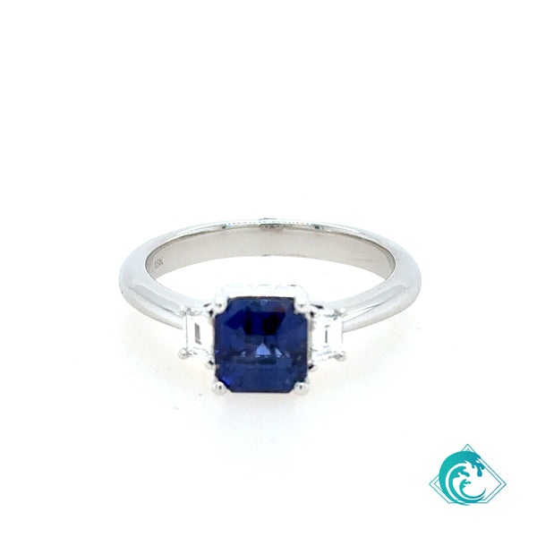 18KW Blue Sapphire Diamond Ring