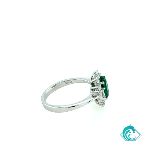 18KW Oval Emerald Kaila Ring