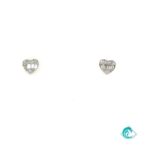 18KW Keiki Diamond Heart Stud Earrings