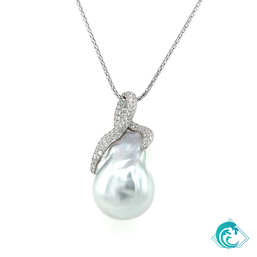 18KW Baroque South Sea Pearl Diamond Pendant