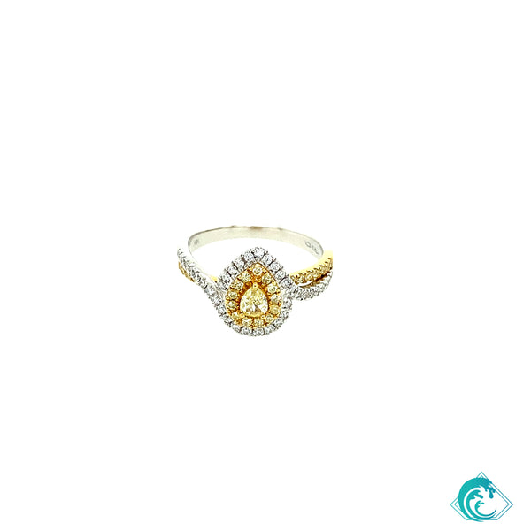 18K White & Yellow Gold Pear Shape Diamond Ring