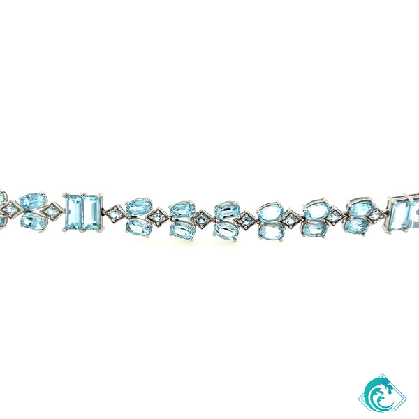 14KW Elegant Aquamarine Necklace