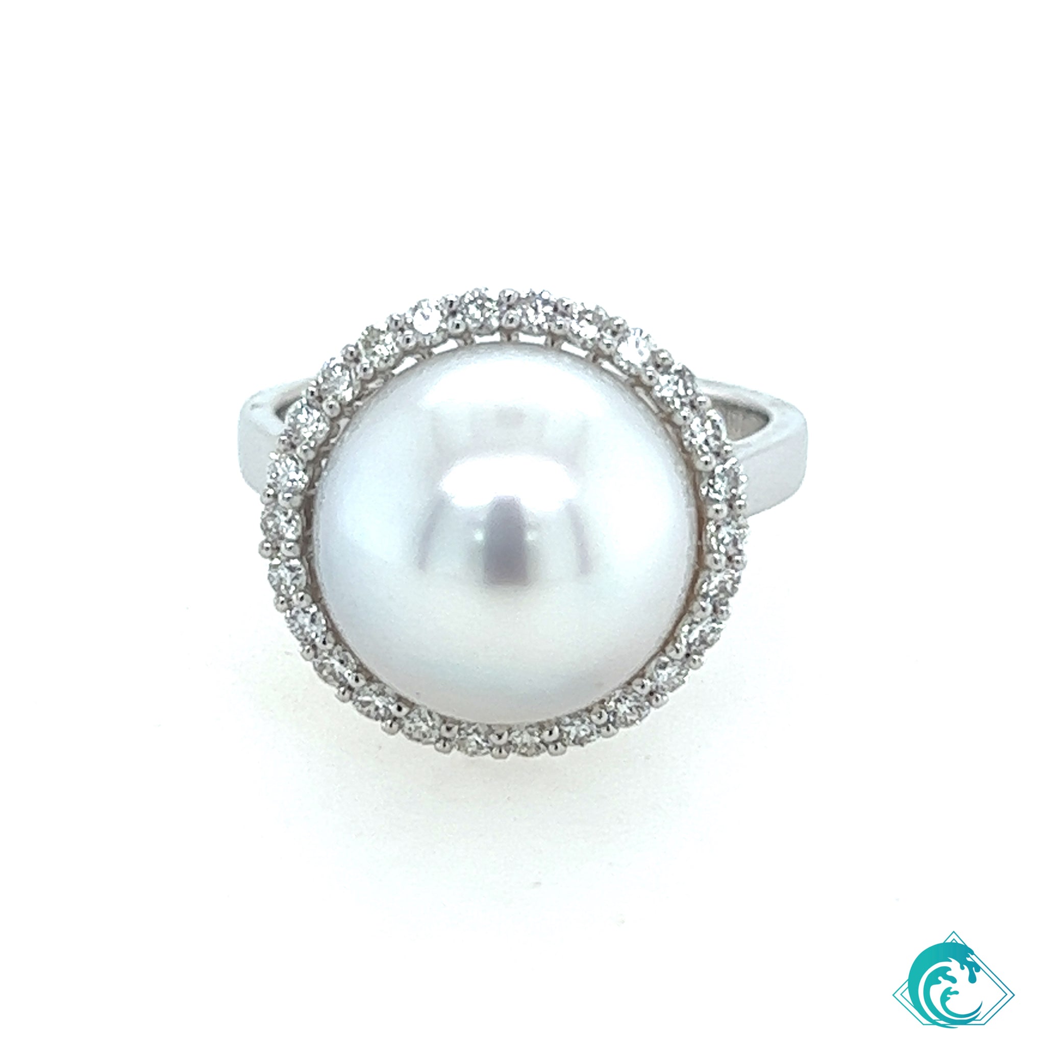 18KW South Sea Australian Pearl Diamond Ring