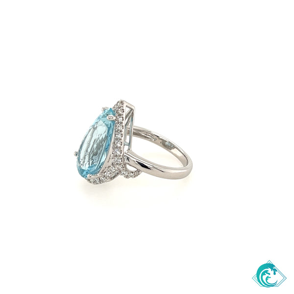 14KW Aquamarine Pear Shaped Ara Ring